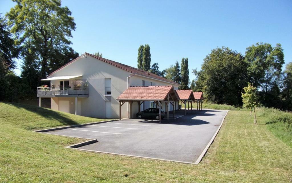 Clos Des Lys Vittel Buitenkant foto